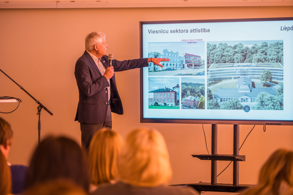 55165025687_dde2f087e0_k