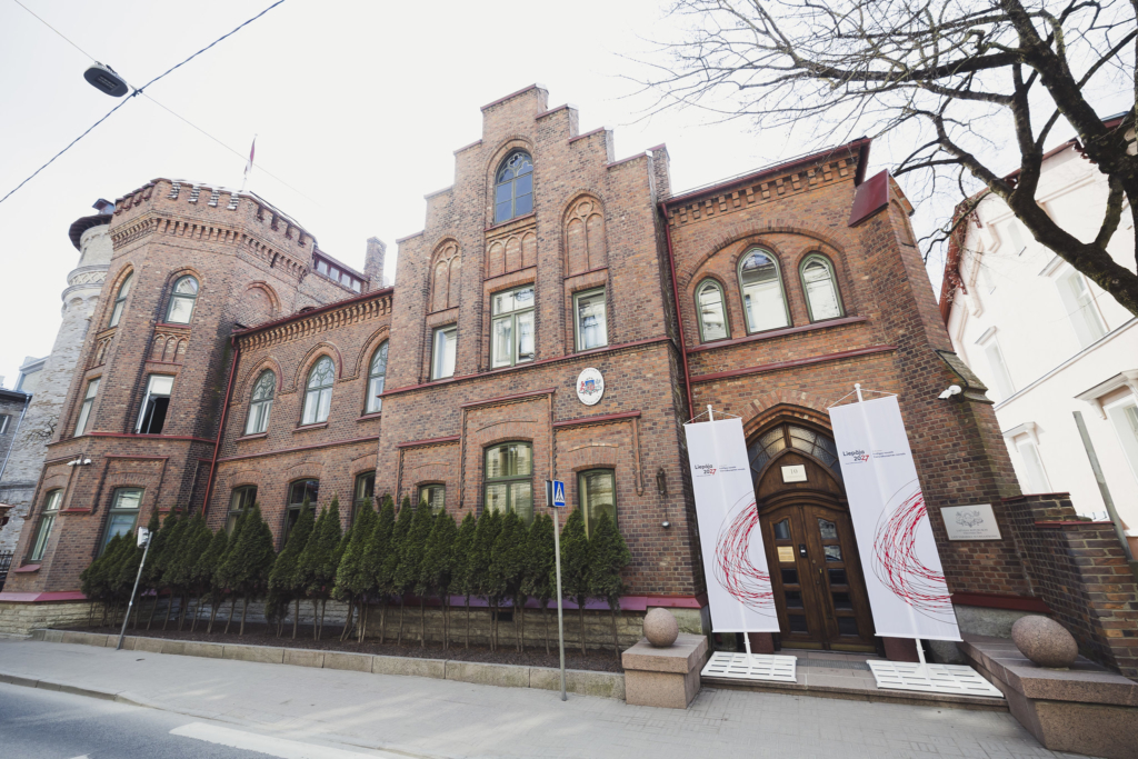 55205743563_60388bf576_k