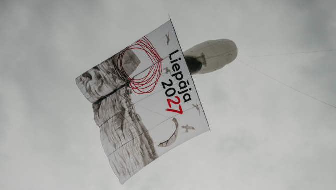 Liepāja 2027 gūst pieredzi Pūķu festivālā Lietuvā