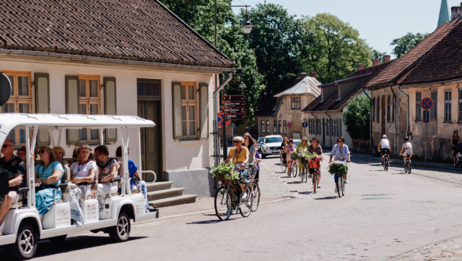 Ventspils ielas kopienas svētki Kuldīgā pulcē iedzīvotājus, kaimiņus un viesus