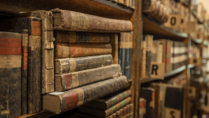 Projekts “Atrasts Vecbibliotēkā” aicina uz semināru par seno grāmatu saglabāšanu